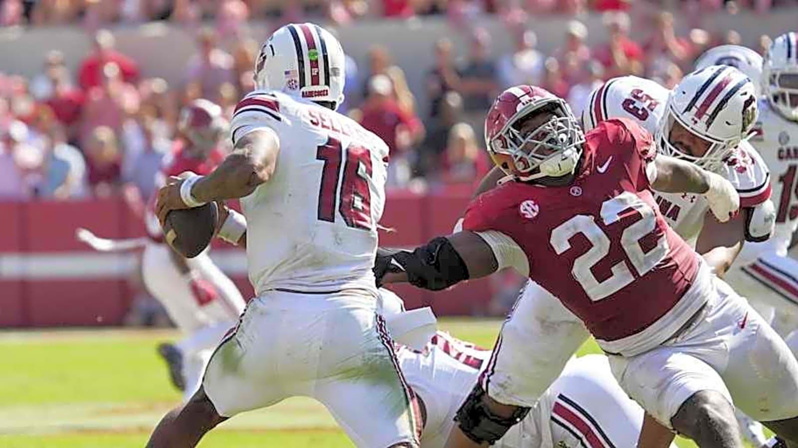 Will an Alabama Defender Record Double-Digit Sacks in 2025? Just a Minute
