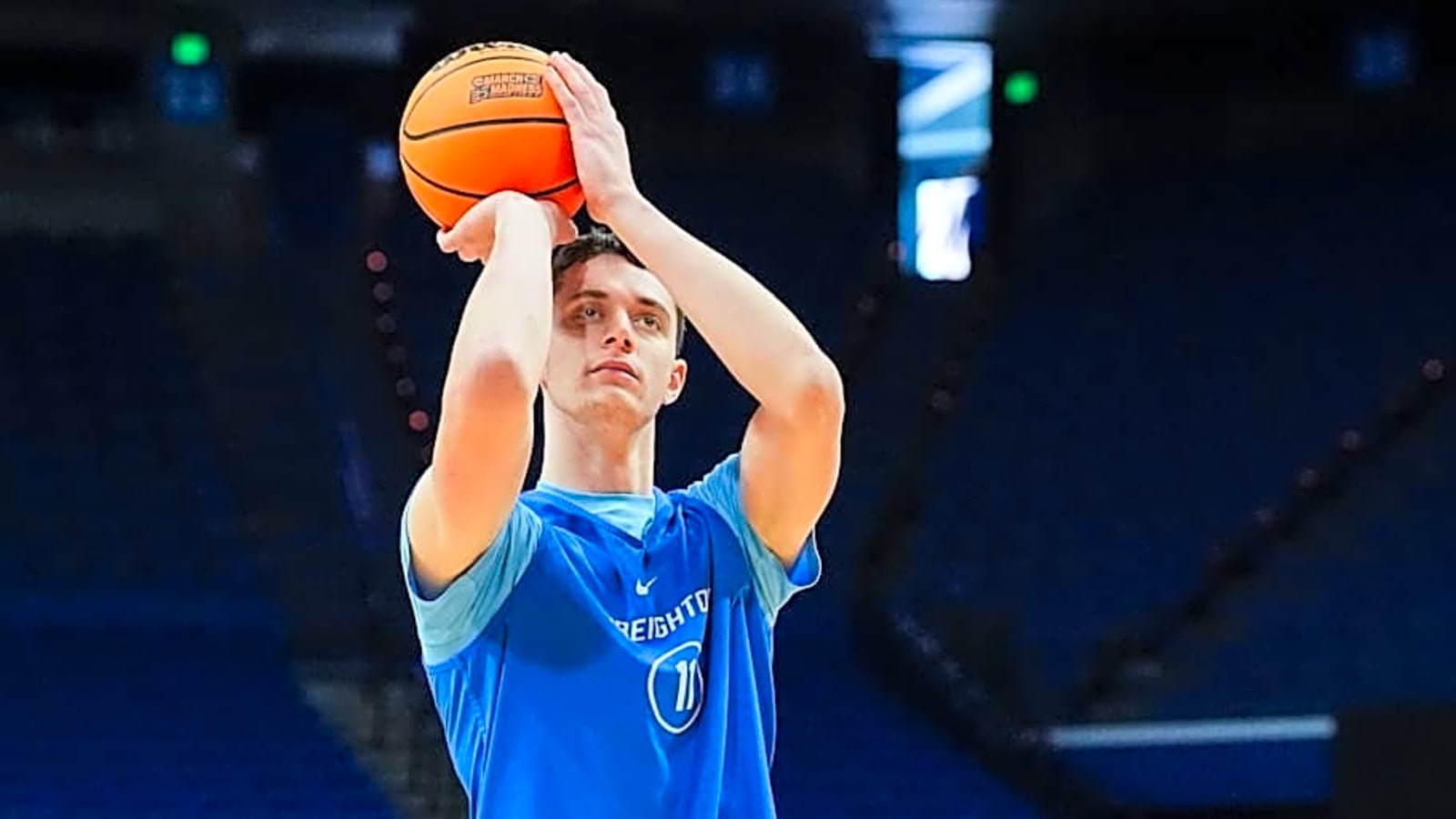 Hornets hold off Sixers&#39; comeback attempt, stay unbeaten in Summer League