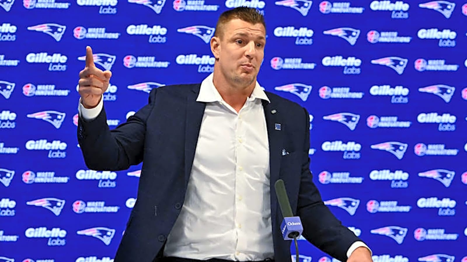 Patriots Legends to Appear on Peyton Manning’s TV Show