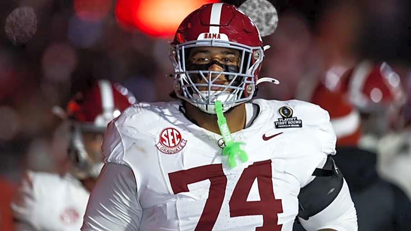 Bears Shouldn't Draft a Tackle in Round 1 Despite National Predictions