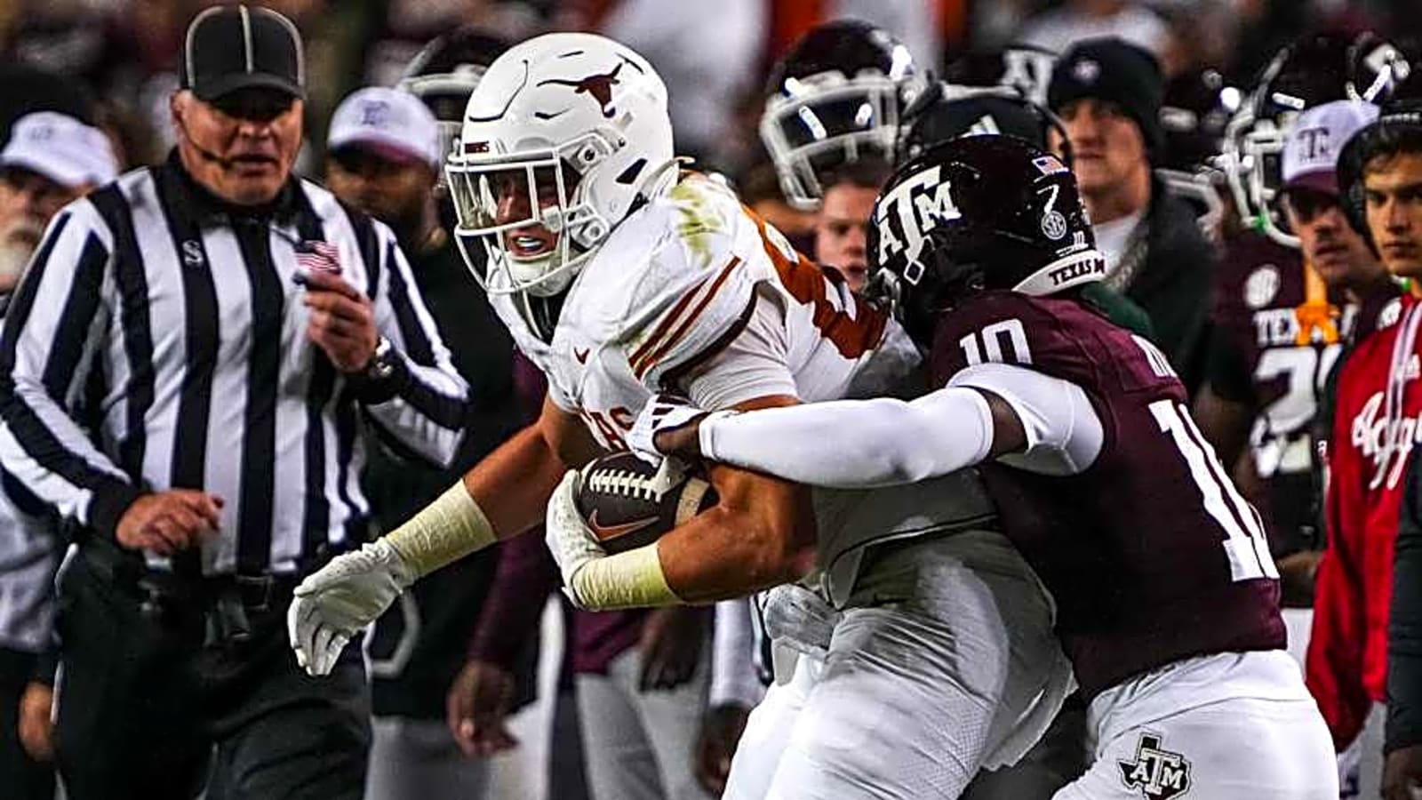 Texas Longhorns vs. Texas A&M Aggies 2025 Way-Too-Early Preview: Keys to Victory