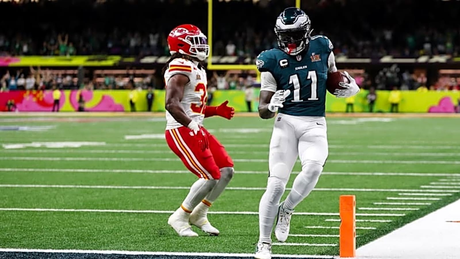 PFF proves how A.J. Brown leaves defenders in the dust with short yard catches