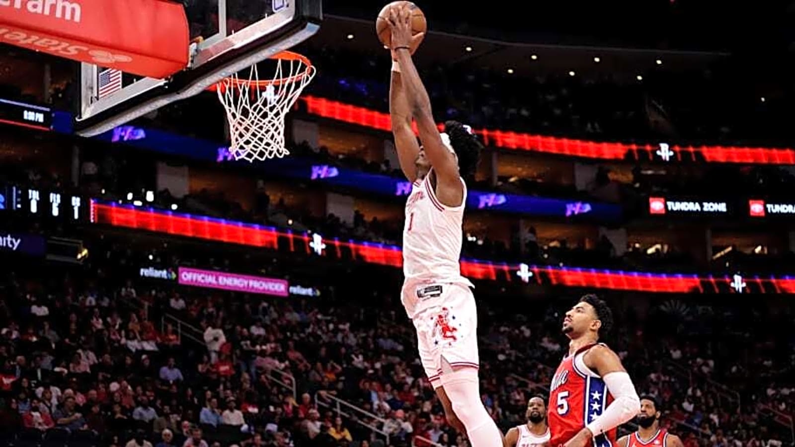 Rockets Get By 76ers at Home for Eighth Straight Win