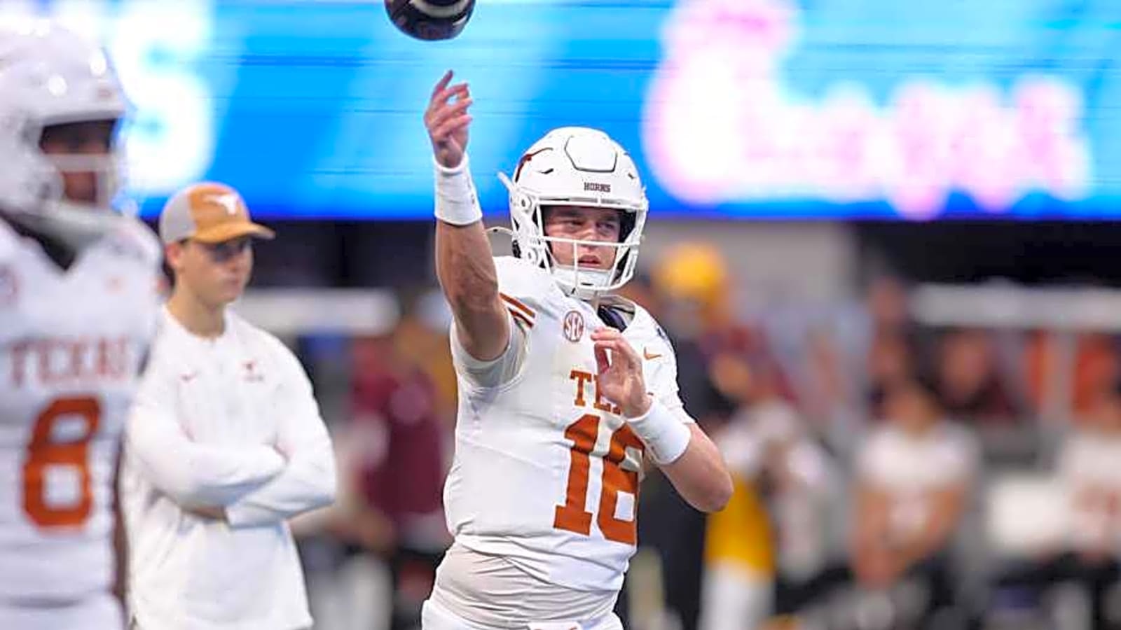 Texas Longhorns Quarterback Arch Manning Talks Relationship With Grandfather Archie