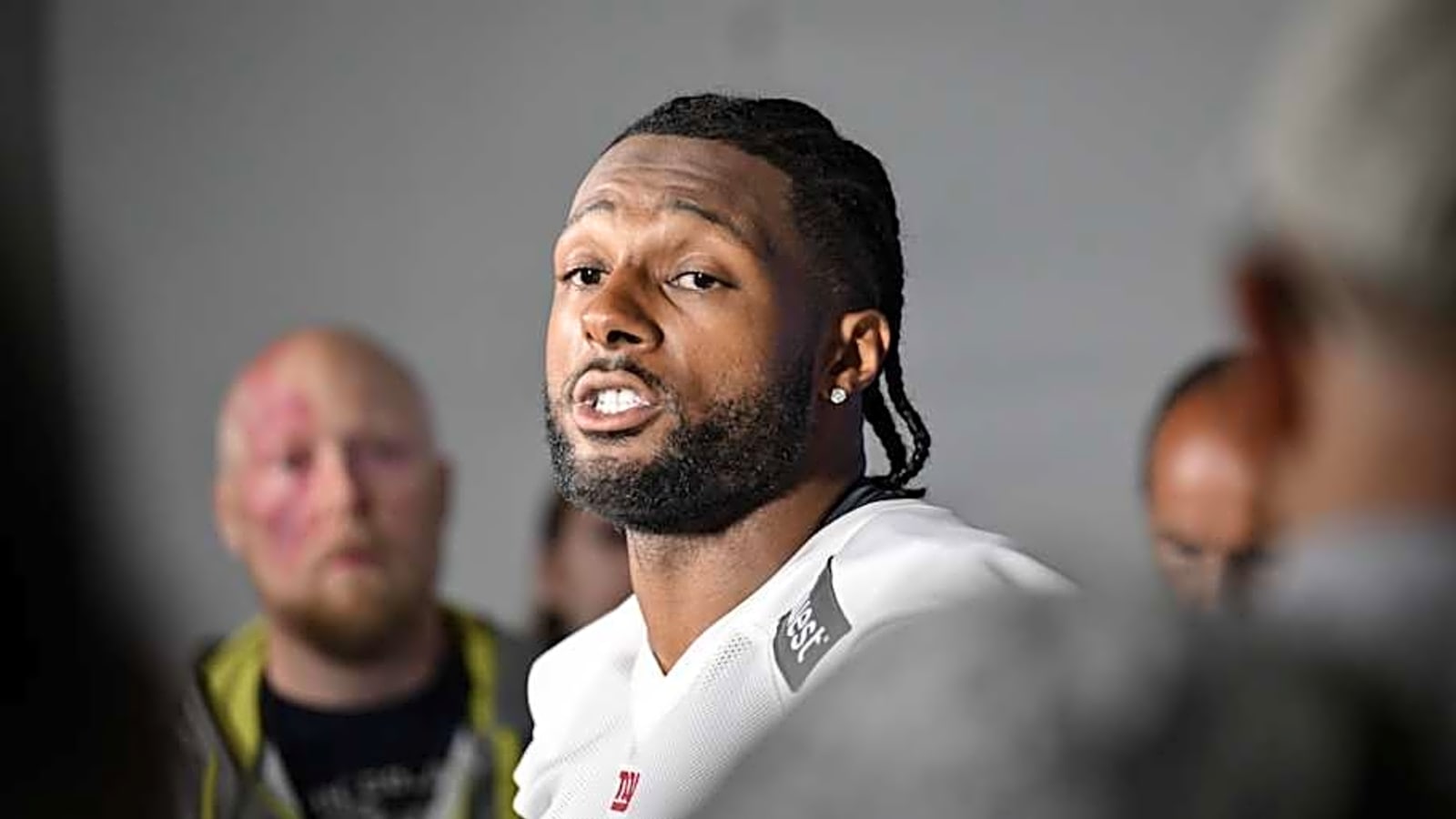 New York Giants&#39; Kayvon Thibodeaux Back In Oregon, Training With Matayo Uiagalelei