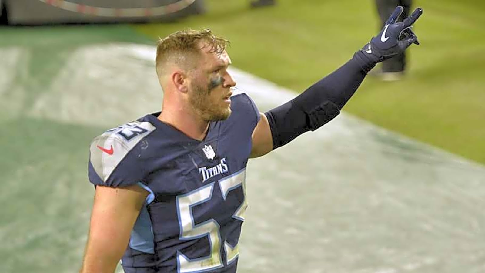 Titans Roast Will Compton After Jersey Picture