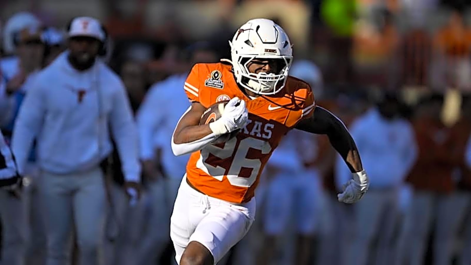 Quintrevion Wisner Among Multiple Texas Longhorns Out vs. San Jose State