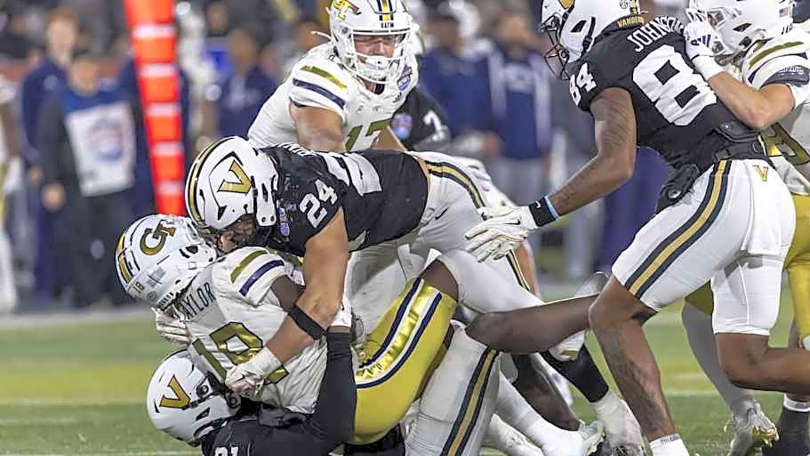 Nick Rinaldi Looks to Increase Role in Run Defense