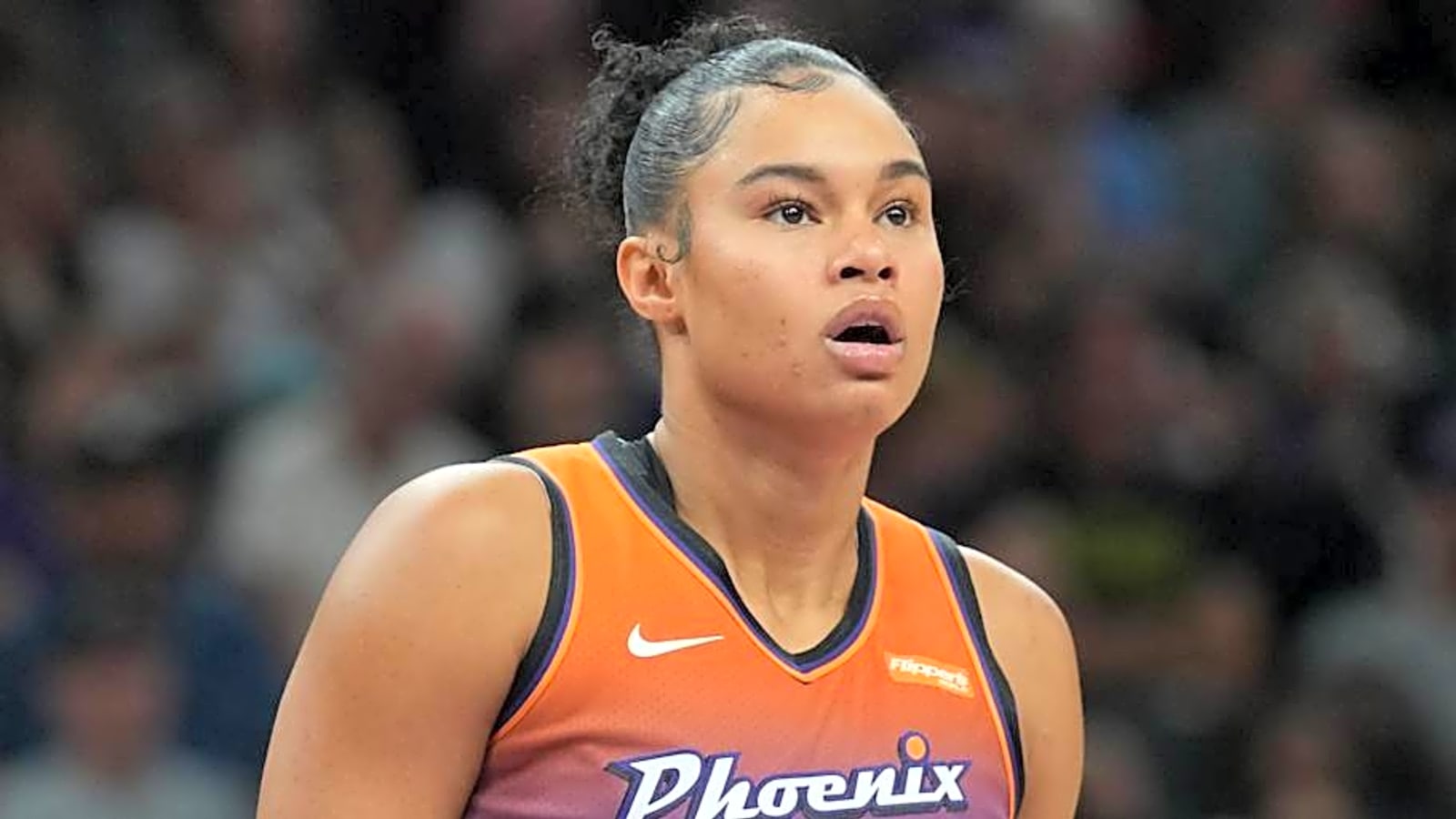 Phoenix Mercury Forward Satou Sabally Shines In Matchup Of Former Oregon Ducks Stars