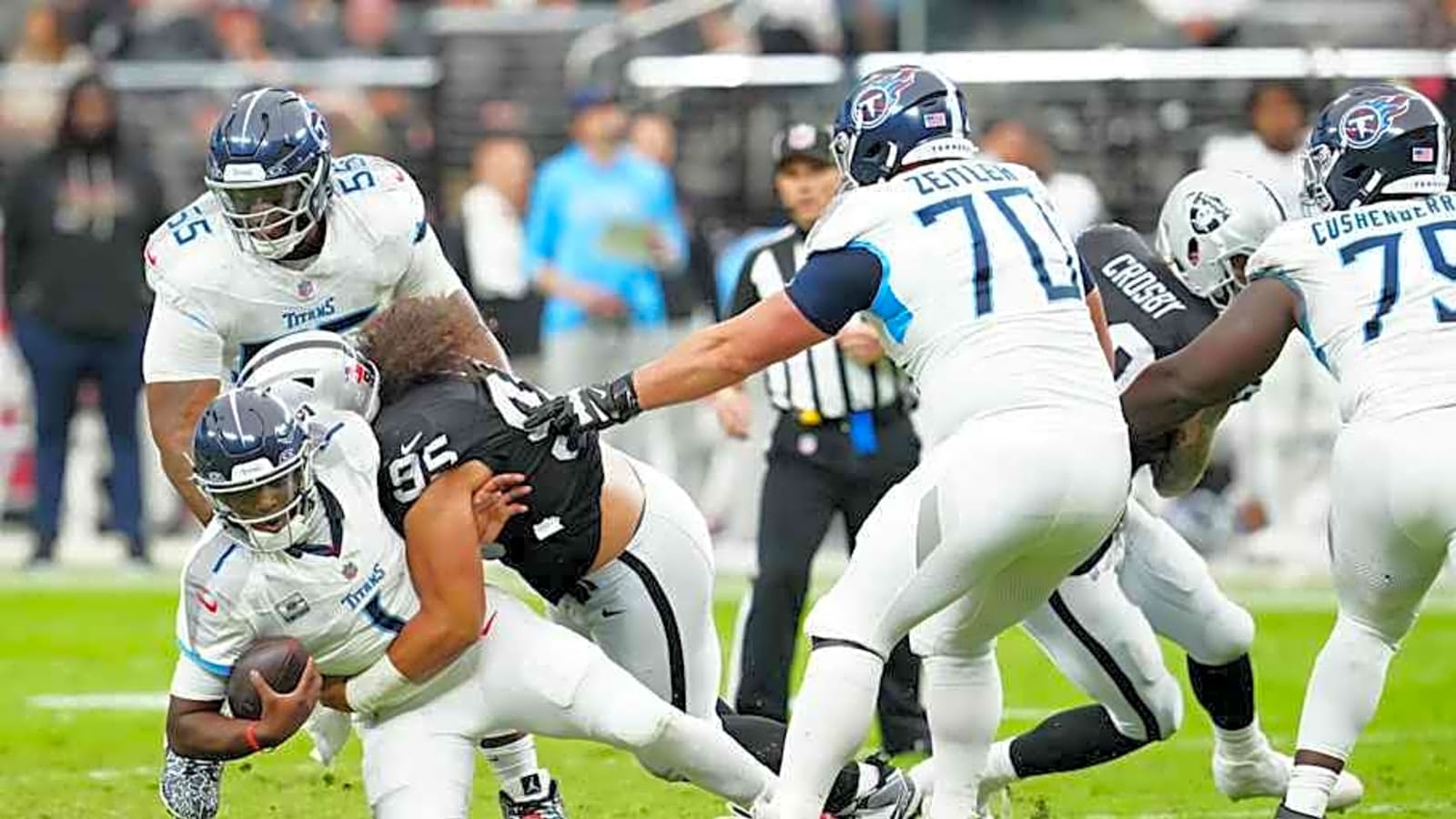 Analyst Mocks Titans Previous Embarrassing Loss to Patriots