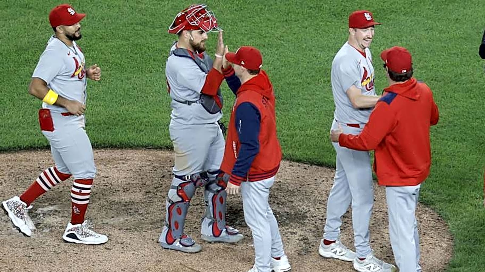 Dodgers Linked to $15 Million Starting Pitcher as Potential Trade Deadline Addition