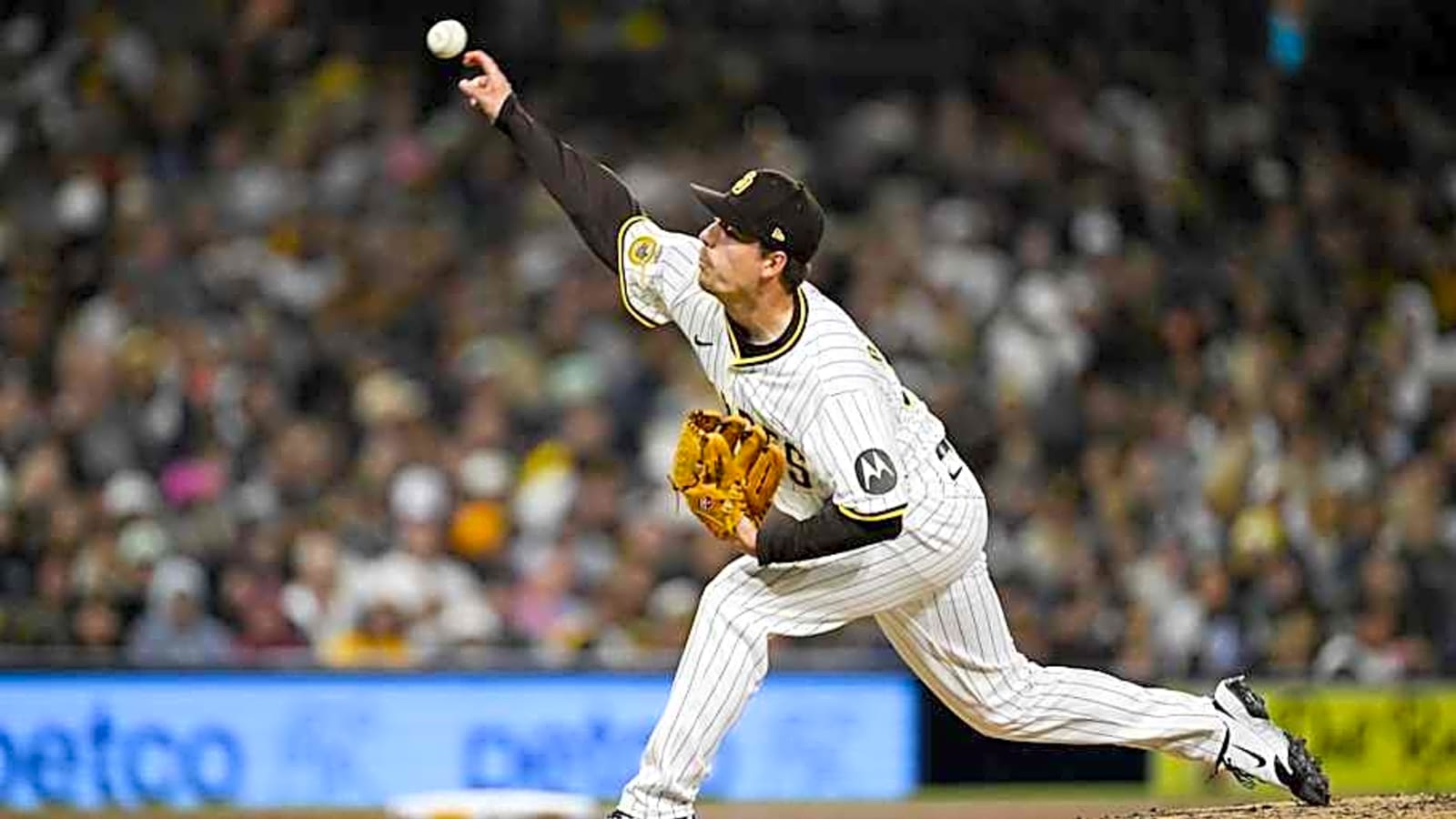Padres Calling Up Top Prospect to Start vs Giants