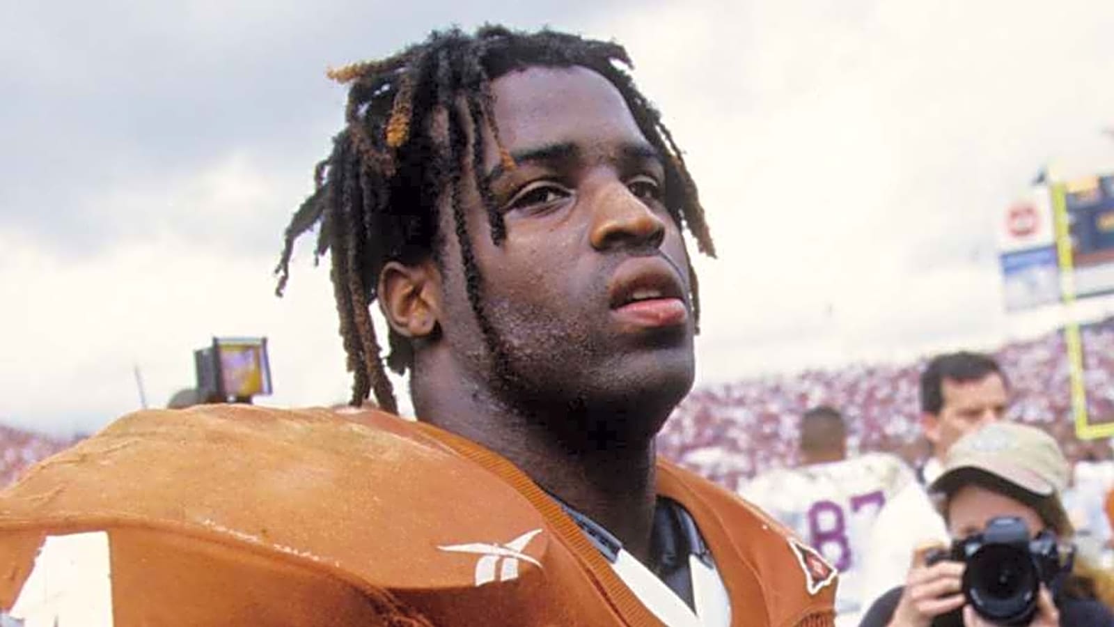 Texas Gov vetoes THC bill after Longhorns great Ricky Williams intervention