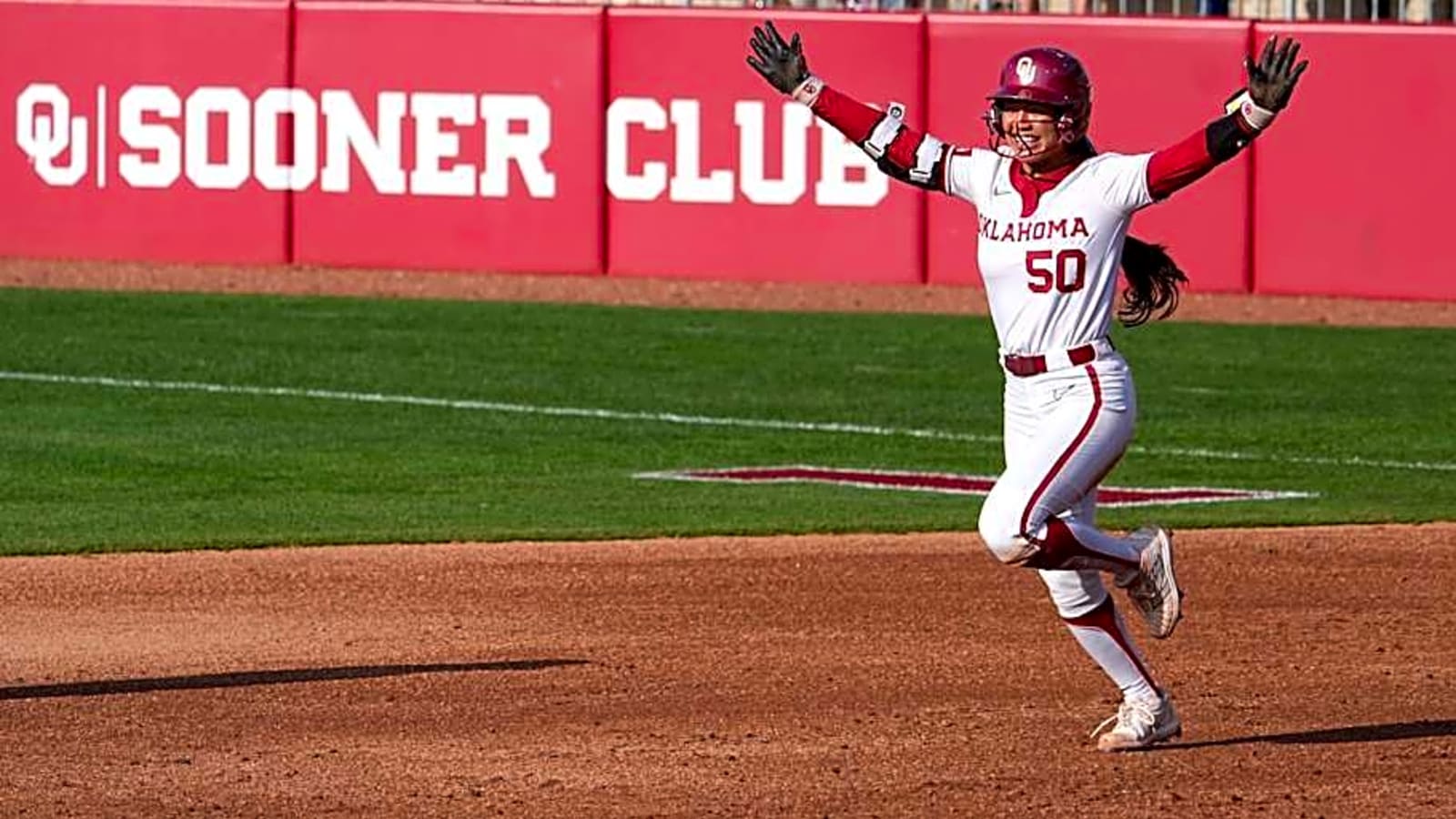 OU Softball: Ailana Agbayani Played Hero, Lifting Oklahoma Over Texas With a Grand Slam