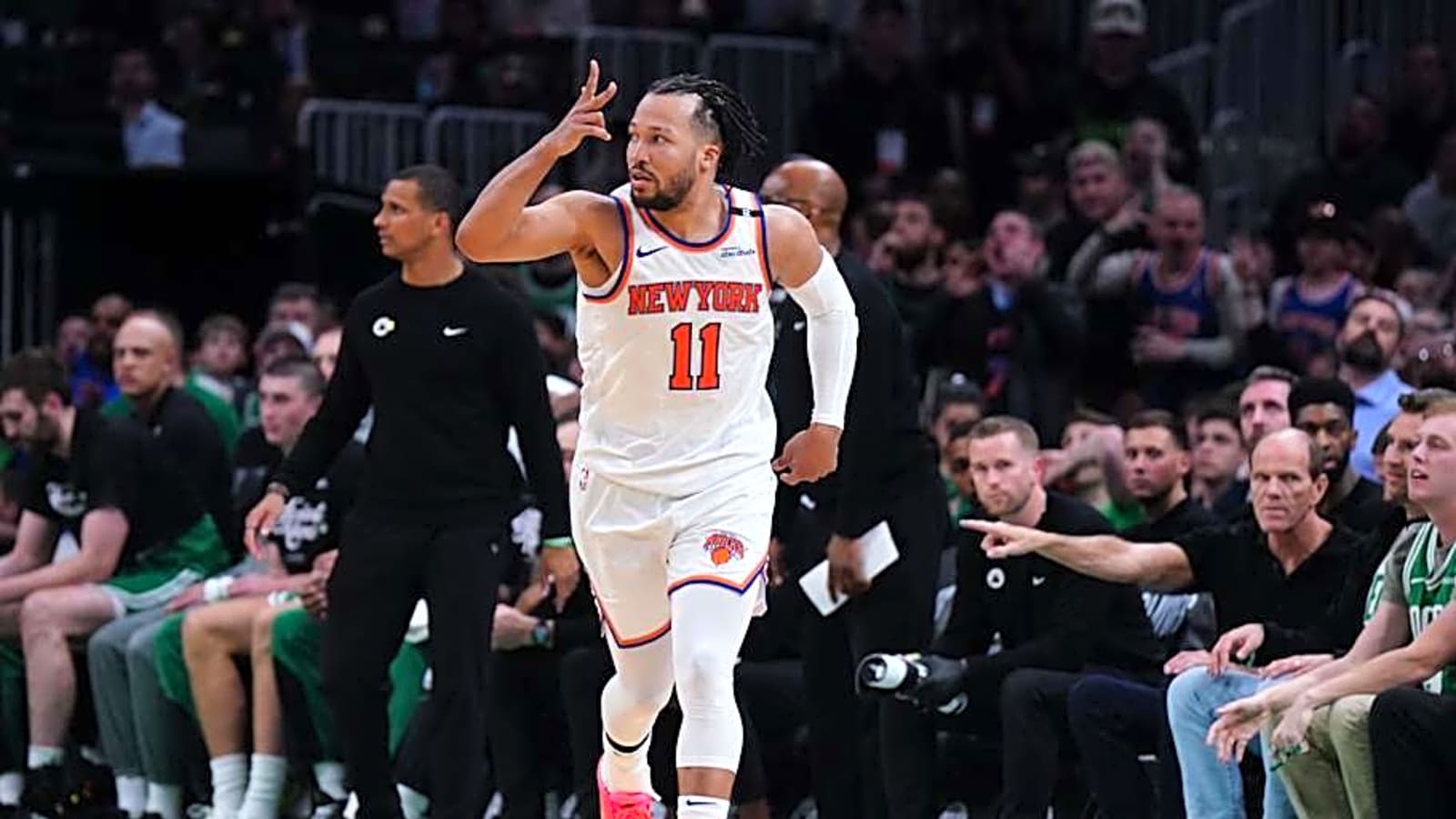 Knicks Coach Trusts Star to Guide Quicker Scoring Style