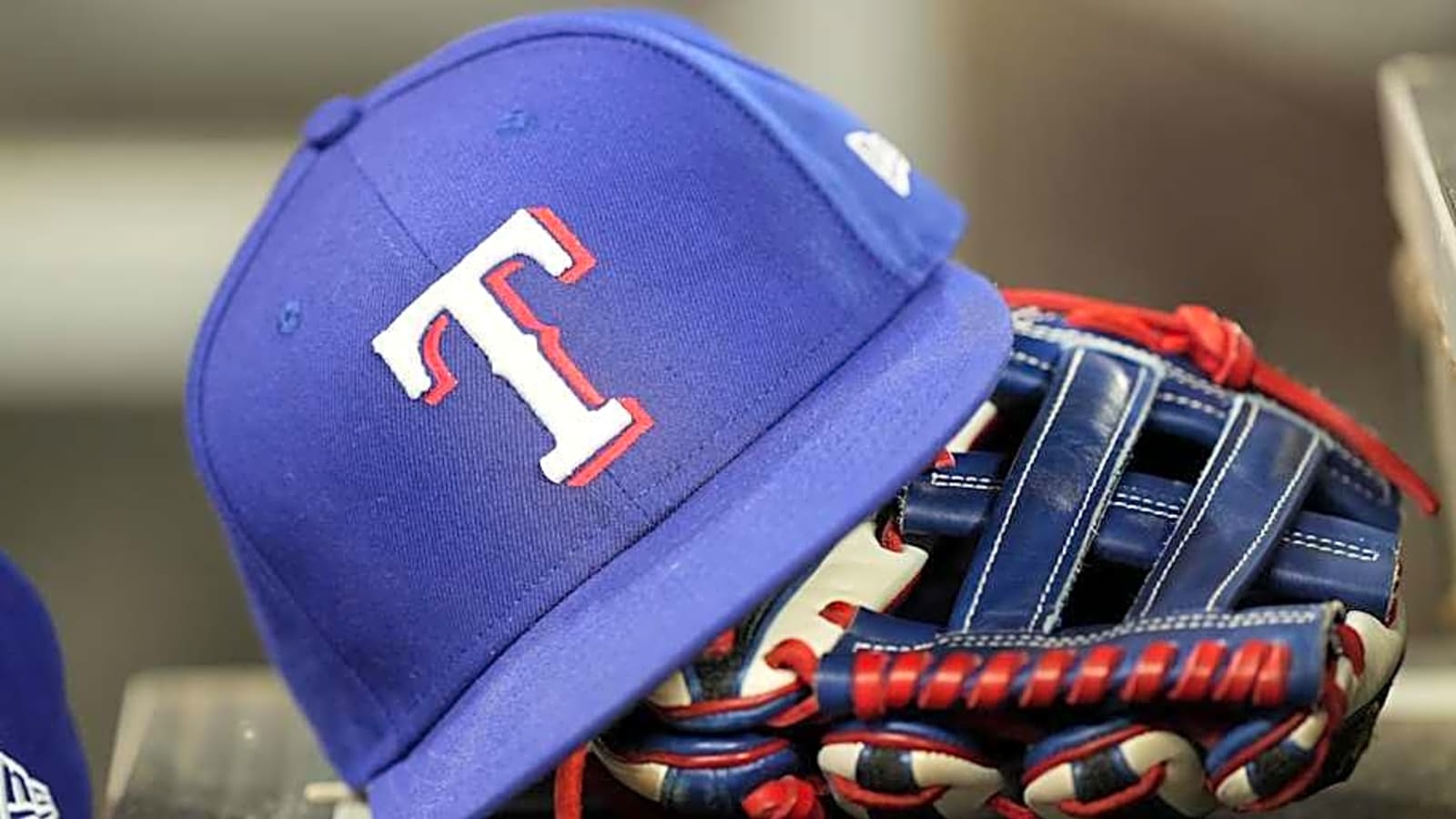 Rangers Could Lose $22 Million &#39;Surprise Arm&#39; To Brewers In Free Agency
