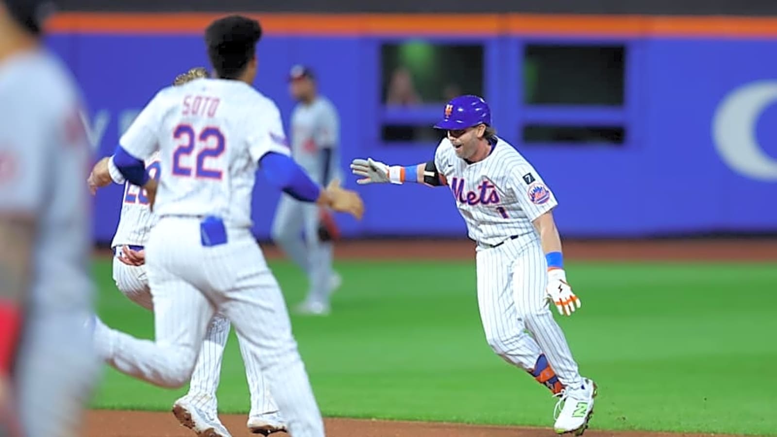 Jeff McNeil&#39;s walk-off hit lifts Mets to yet another win at home