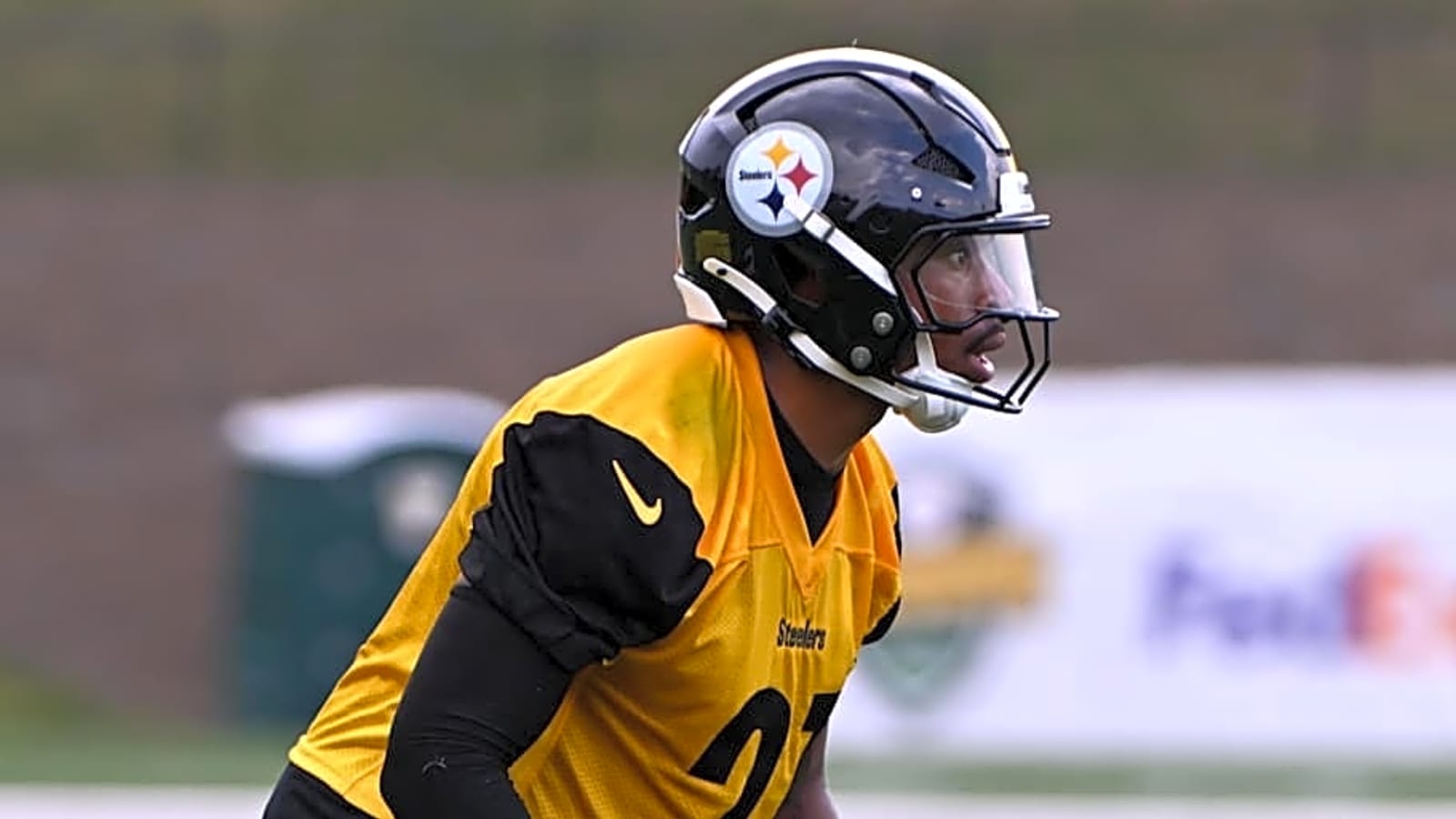 Steelers Make Shocking Decision, Keeping Late-Round Rookie