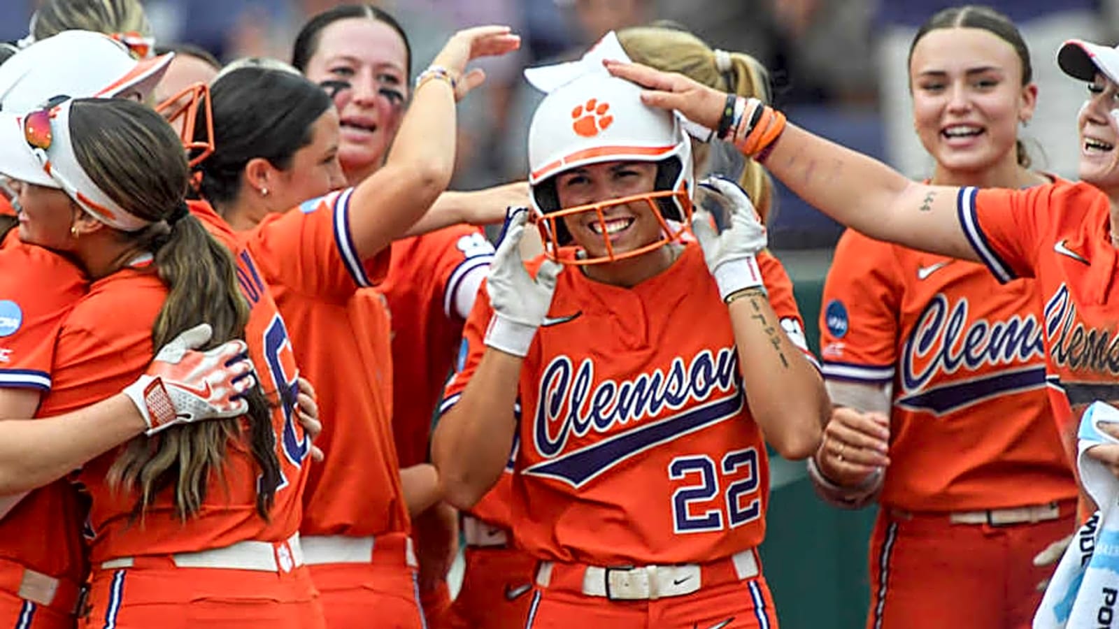 Clemson-Texas Softball Super Regional Schedule, Game Times, TV Set