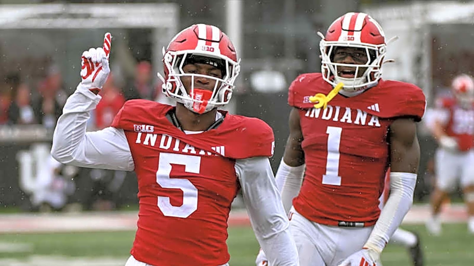 Indiana DB D&#39;Angelo Ponds Named to Walter Camp All-America First Team