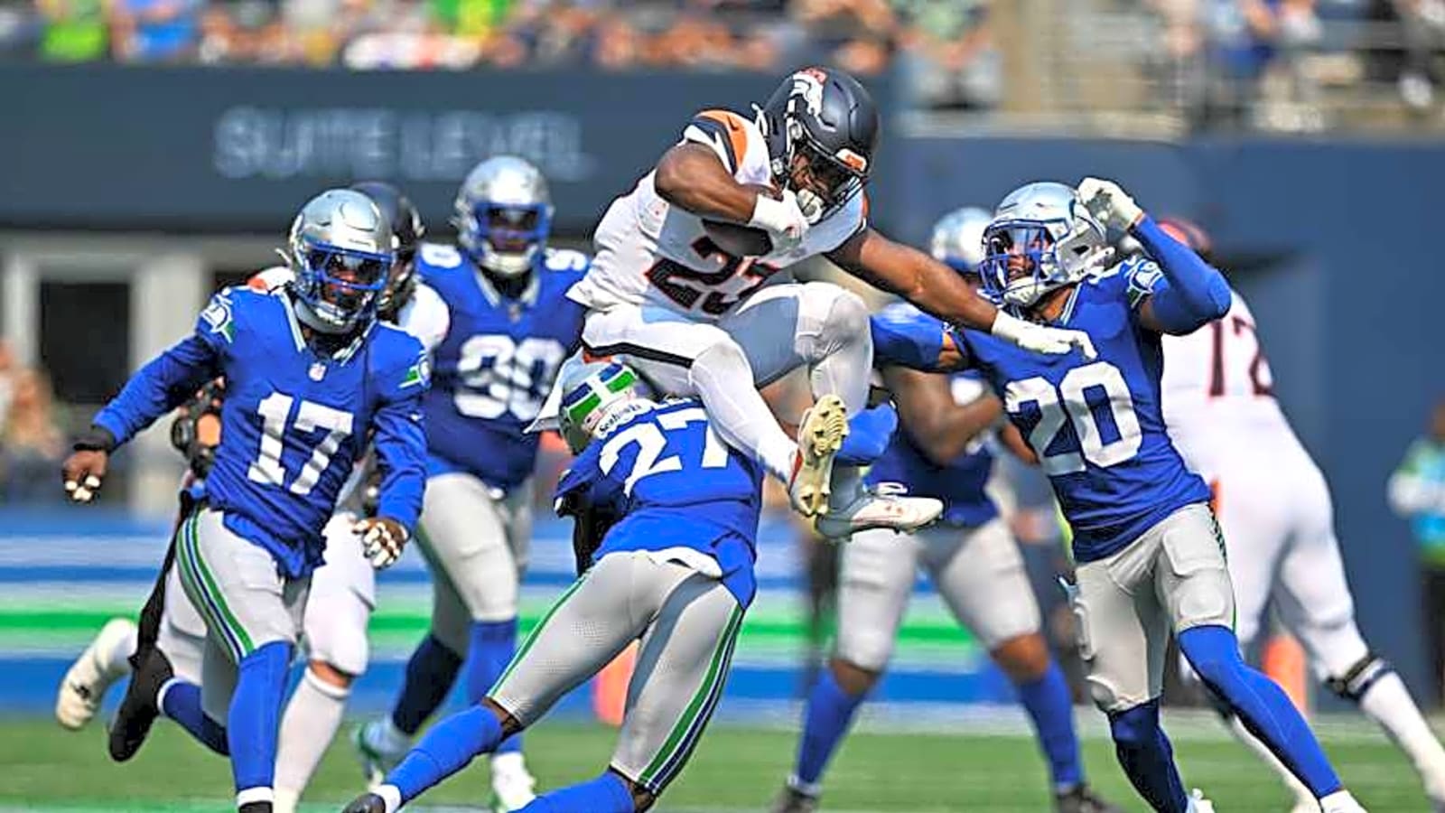 Browns may use waiver edge to reunite OC with ex-Notre Dame RB