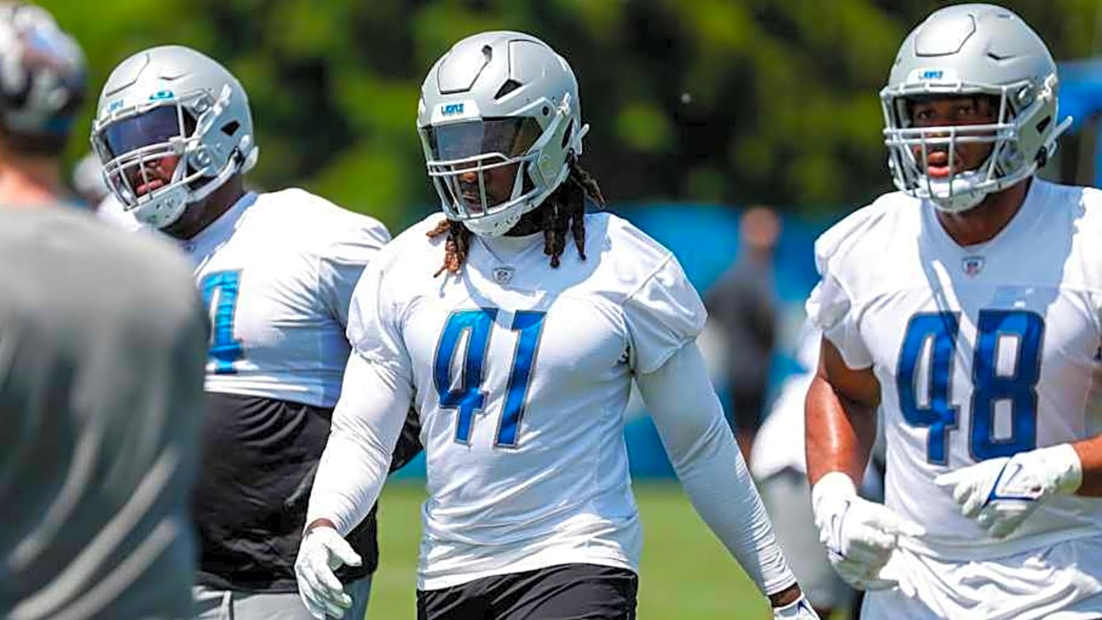 Cowboys sign veteran DE who was Deion Sanders&#39; first-ever NFL draft pick