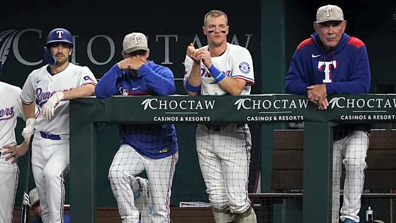 Texas Rangers Wasting Golden Opportunity With Lackluster Offensive Performance