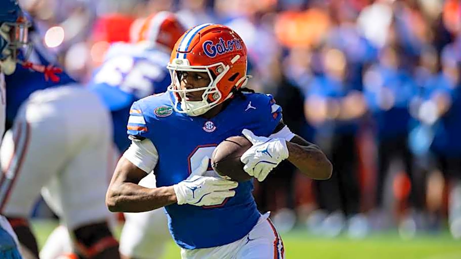 Former Gator WR Shines in Professional Debut