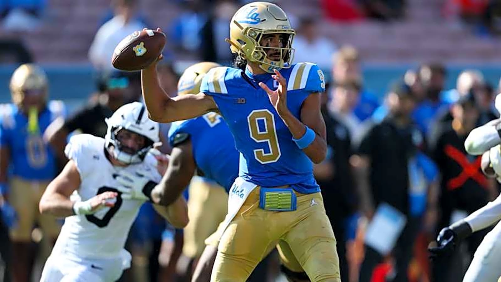 How Former Vols QB Nico Iamaleava Helped Tennessee Football on Saturday