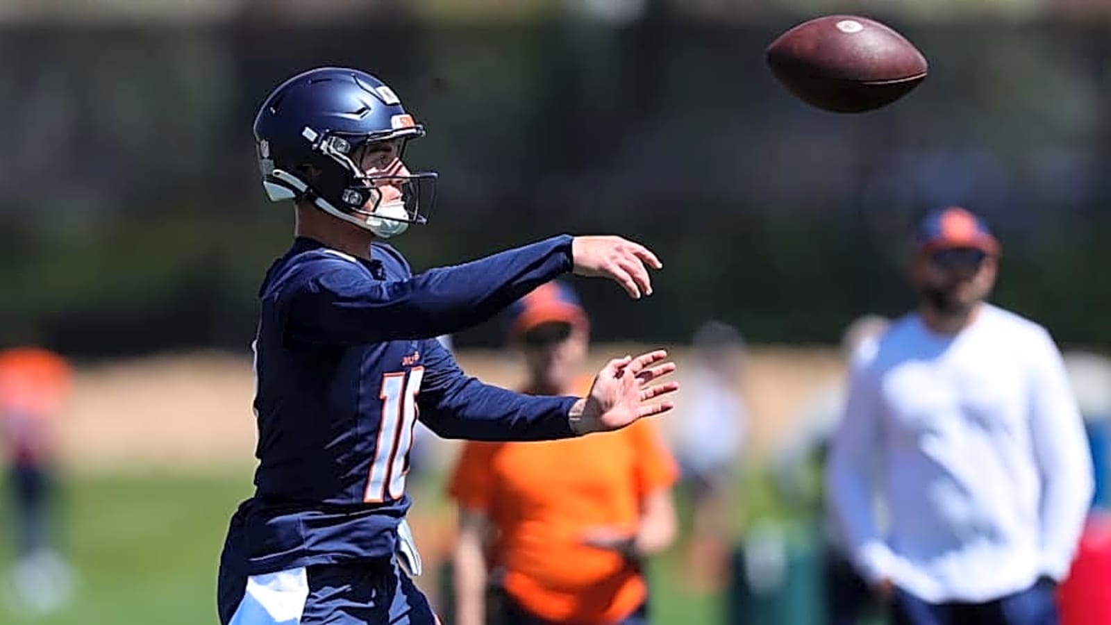 Broncos QB Bo Nix Reacts to Big-Name Free Agents&#39; Recruiting Comments