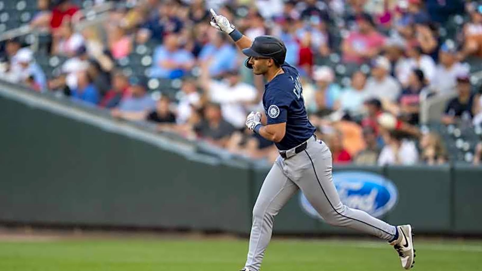 Seattle Mariners Make Interesting Lineup Decision Ahead of Series Finale vs. Twins