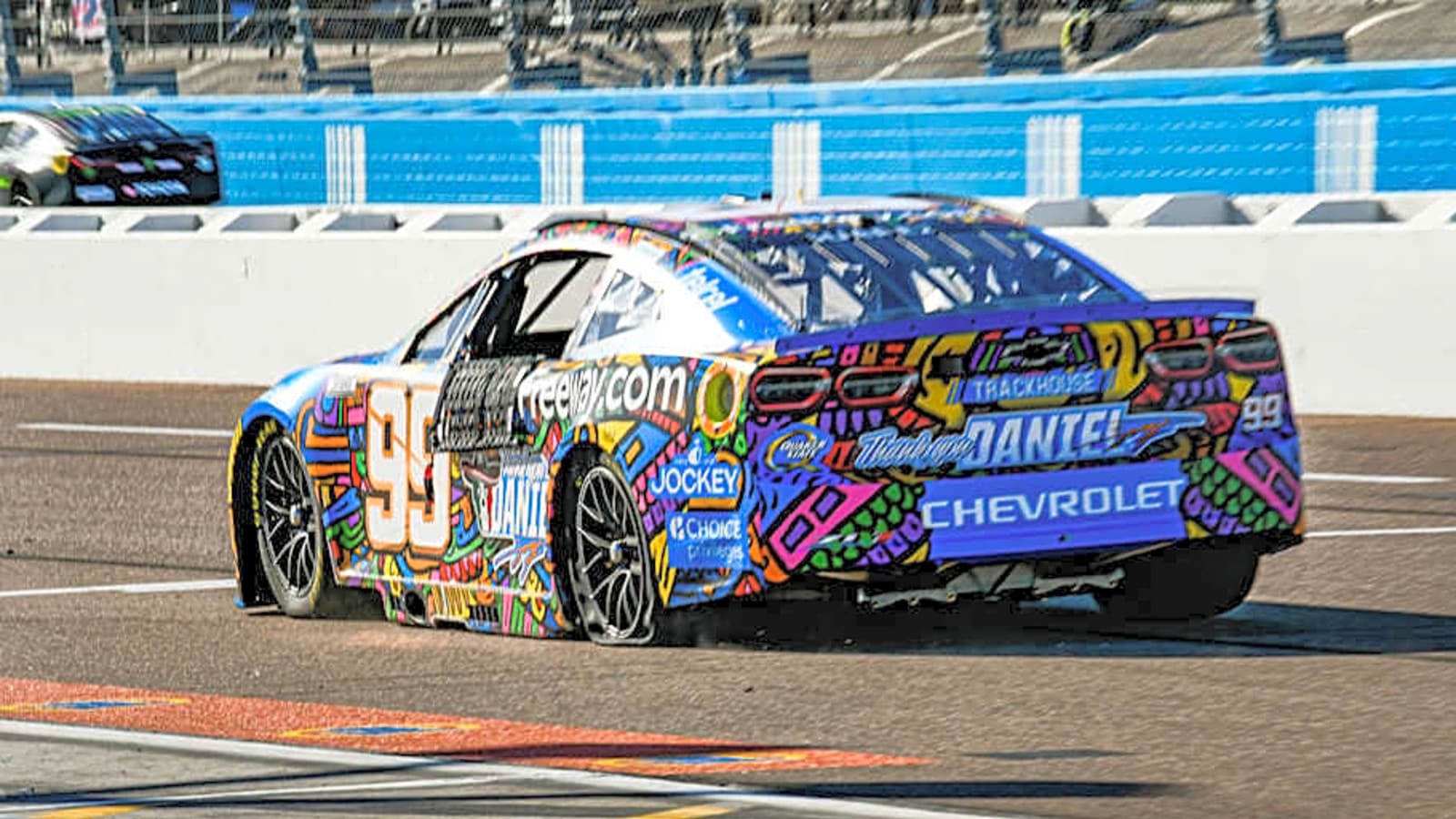 Tire Issues Plague Chaotic NASCAR Cup Championship Race Practice
