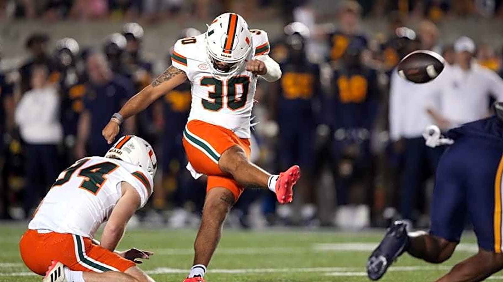 Miami&#39;s Andres Borregales Joins Patriots, Aiming To Follow Adam Vinatieri’s Legacy