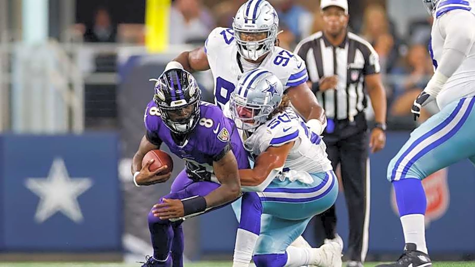 Ravens Host Former All Pro LB For Visit