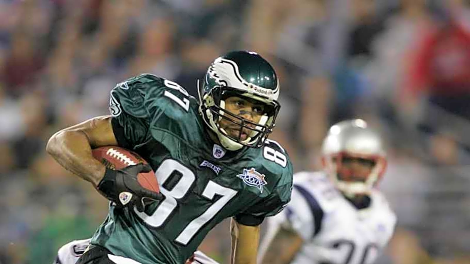 Pinkston Shares How He’s Coaching Tasmanian Devil, Chiefs RBs