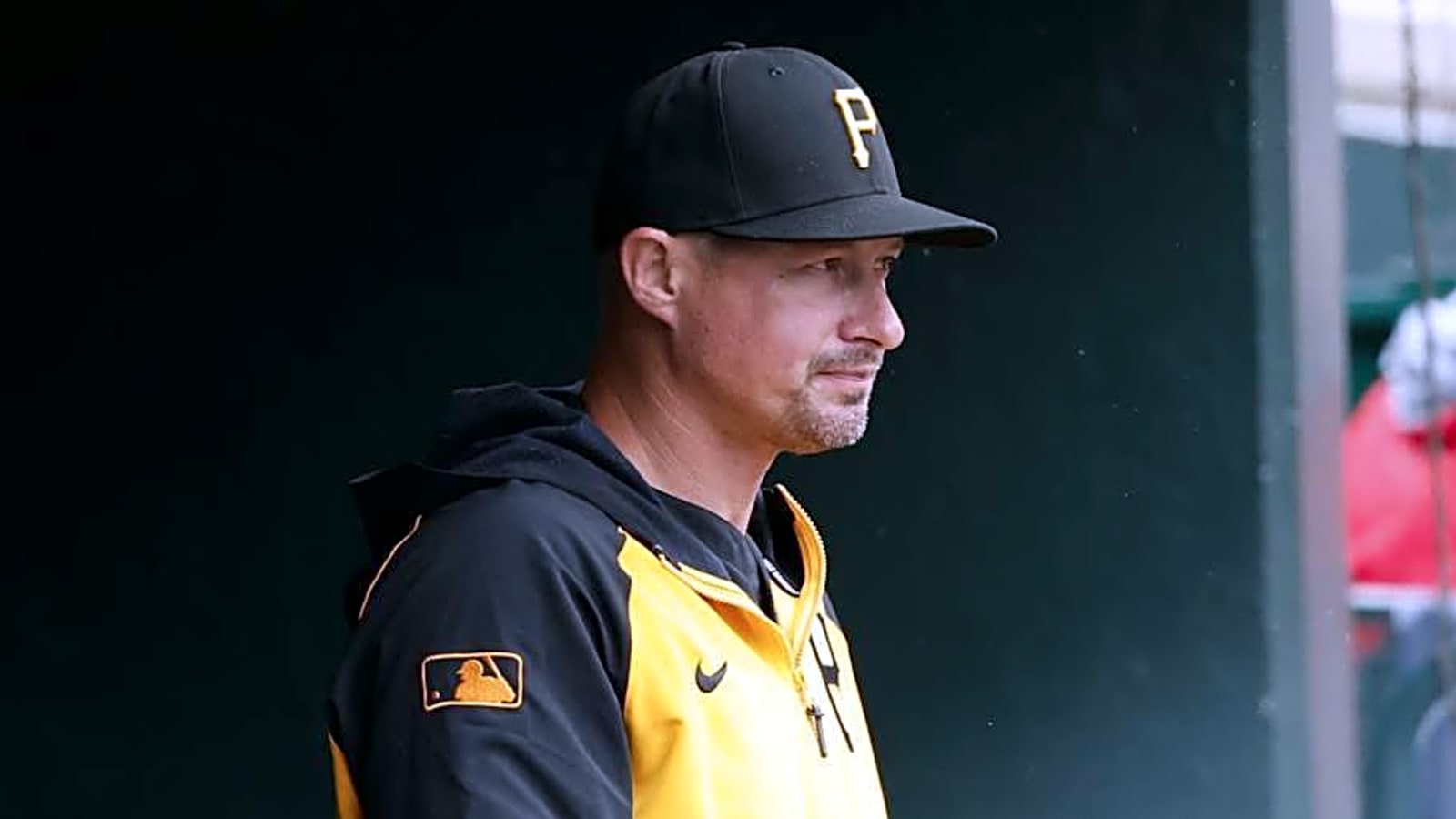 Pirates&#39; Don Kelly Looking to Add to Coaching Staff