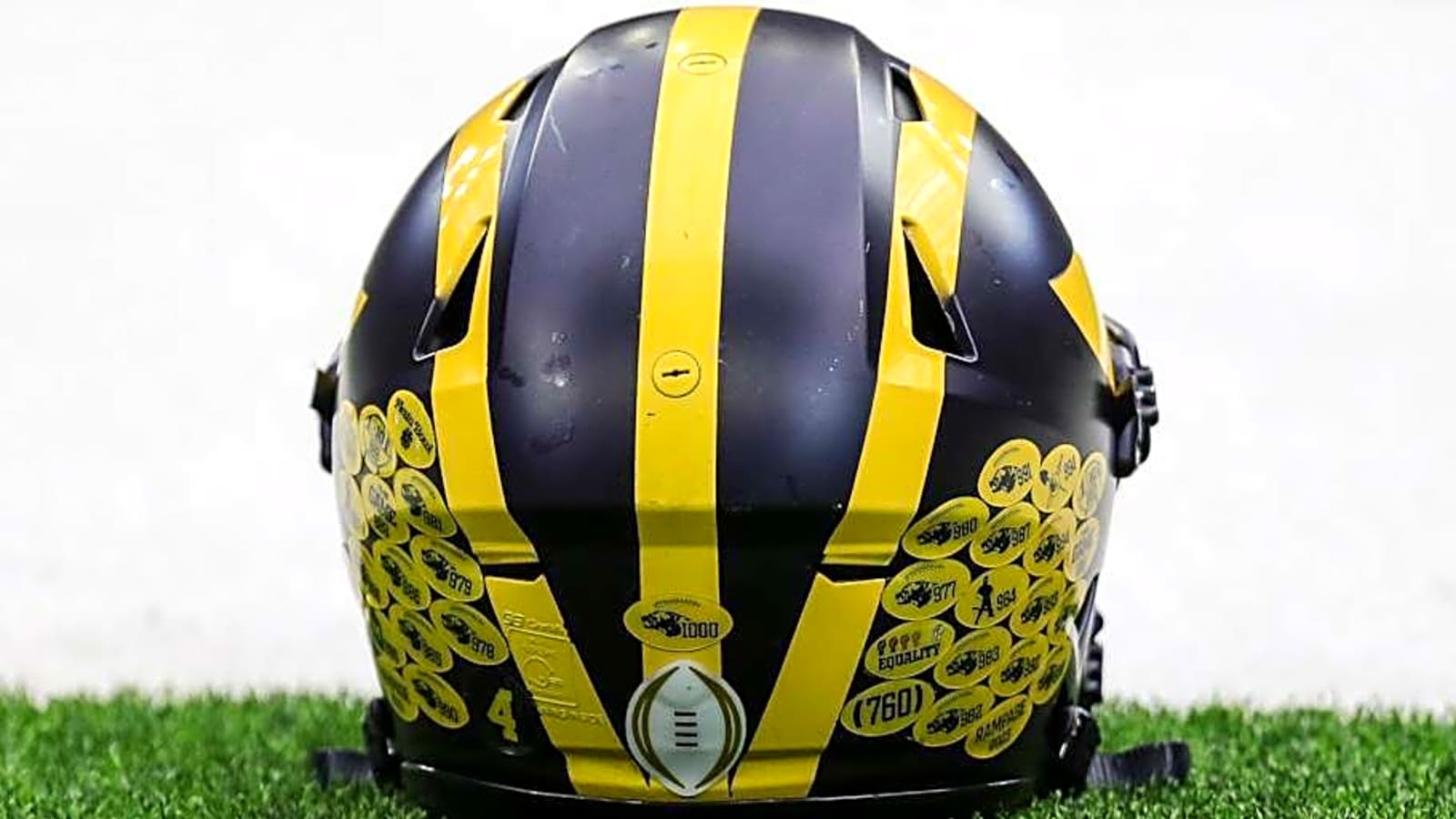 Michigan Loses Commitment From 2027 Offensive Lineman