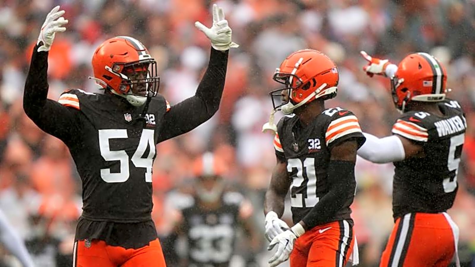 NFL free agency: ex-Browns edge rusher named &#39;perfect fit&#39; for Panthers