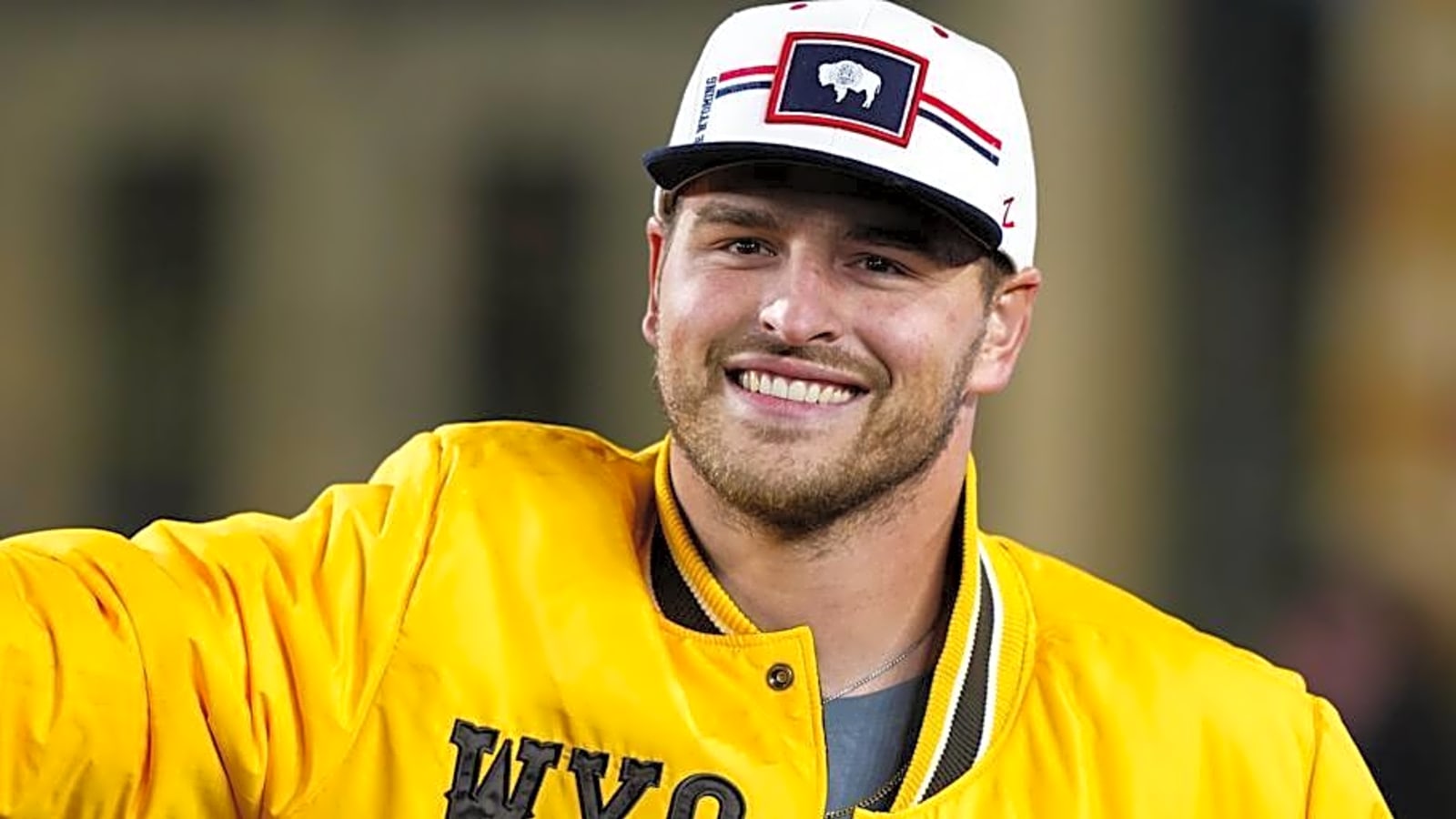 Cowboys reached out about top available LB at NFL trade deadline