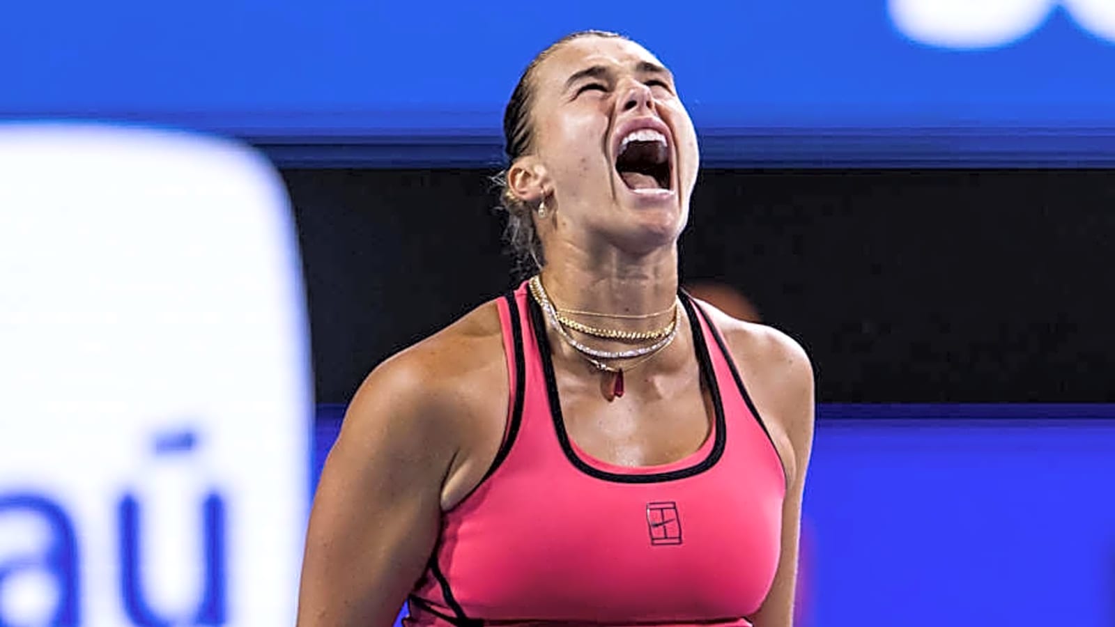 Sabalenka Survives Gauff Comeback to Defend Miami Open Title