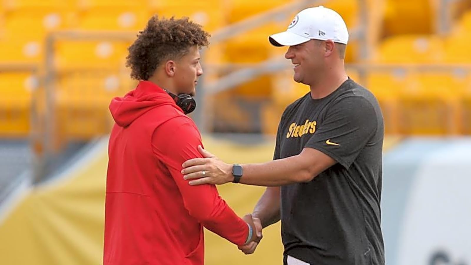 Former Super Bowl-Winning QB Sounds Off on Patrick Mahomes