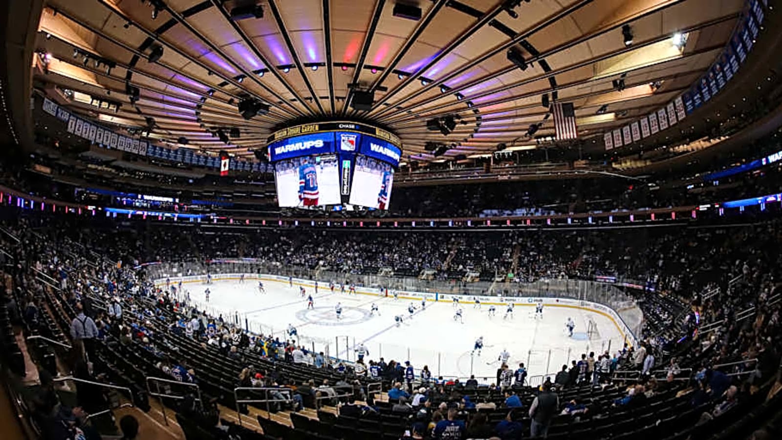 Longtime Knicks Broadcaster Lands Iconic MSG Role