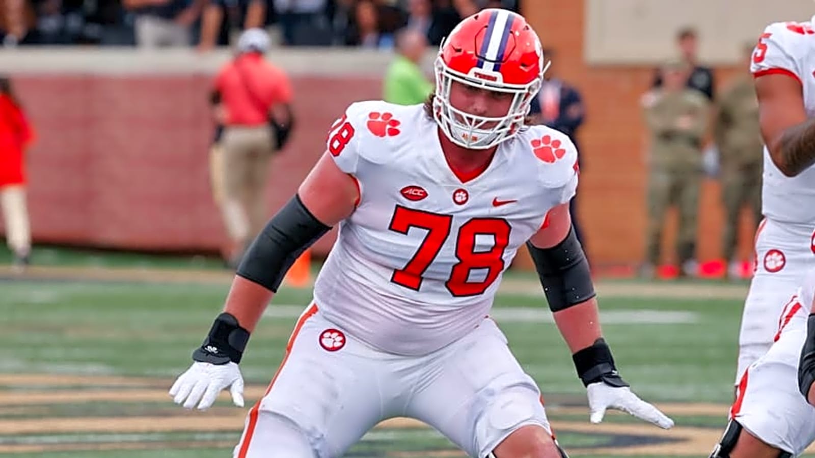 Finding Broncos: Scouting Clemson OT Blake Miller