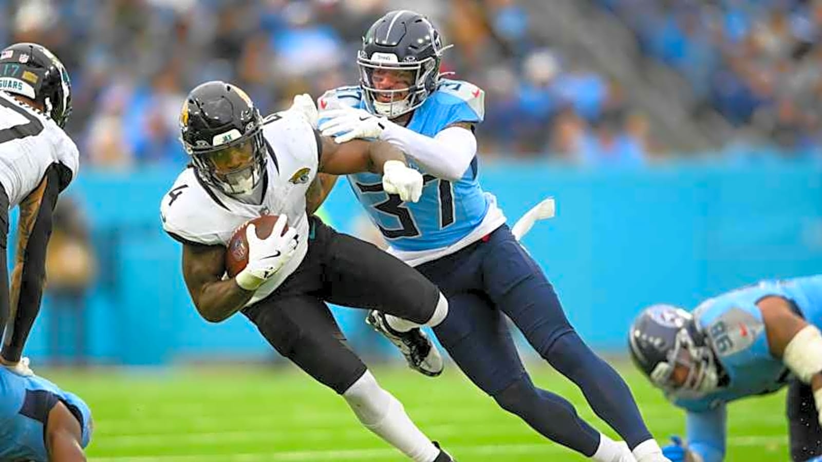 Titans DB Deserves More Love