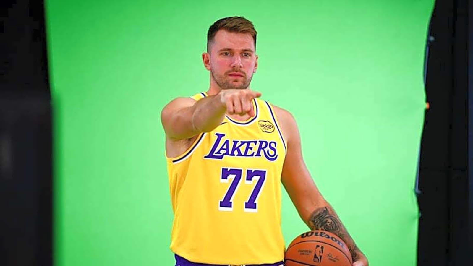 Luka Doncic Has 3-Word Reaction to First Lakers Training Camp
