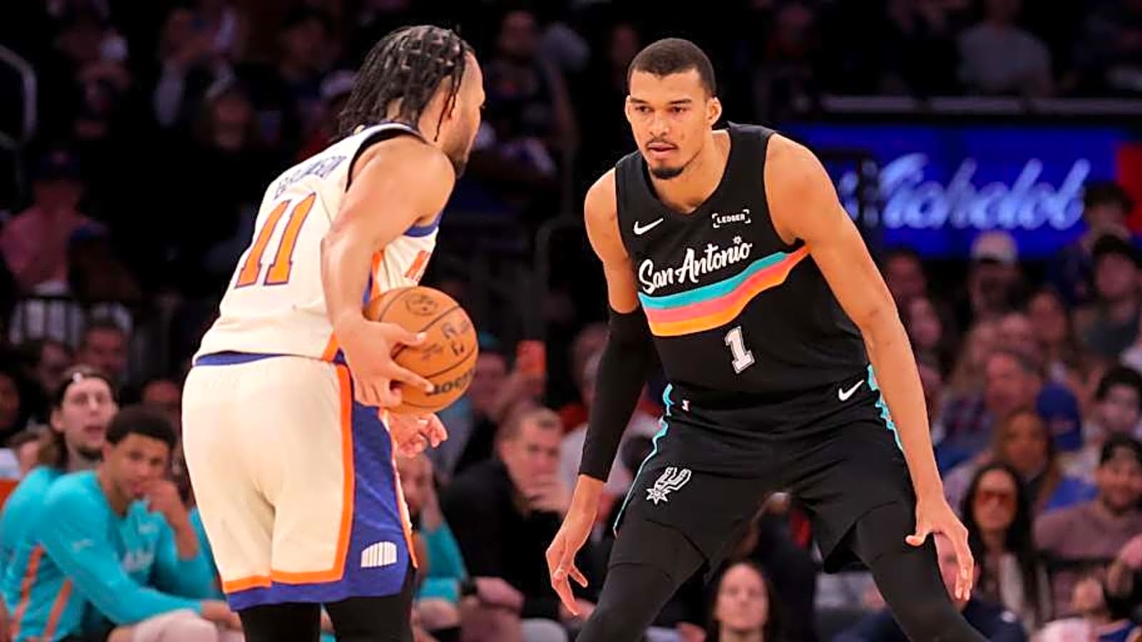 How Spurs Landed in 'Quicksand' Against Knicks, Snapped Month-Long Win Streak