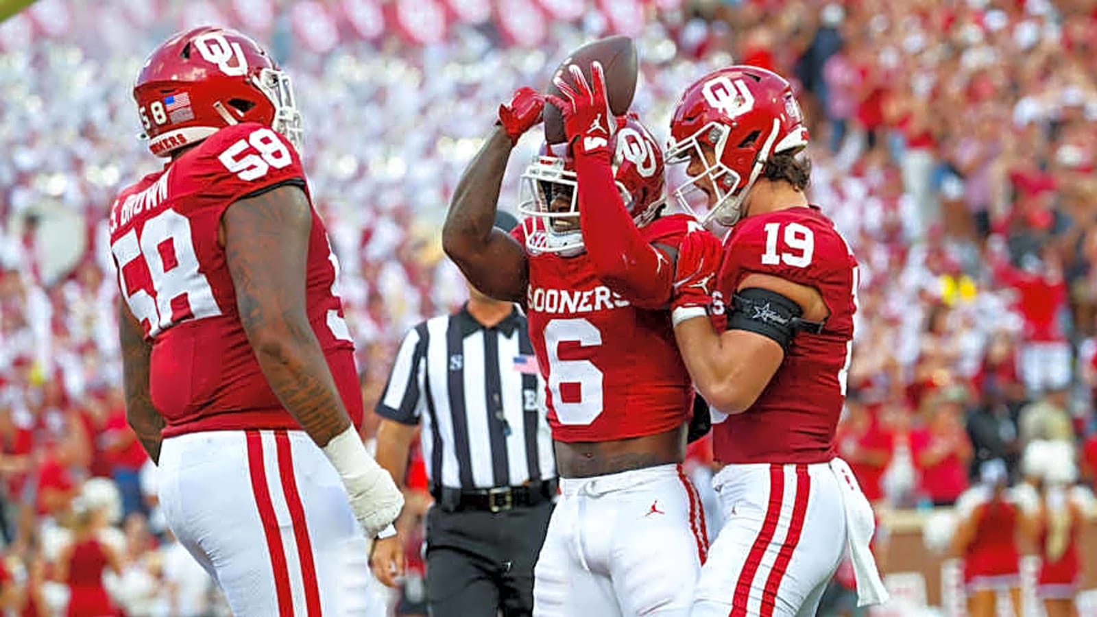 Texas Longhorns vs. Oklahoma Sooners Way-Too-Early Preview: Players to Watch