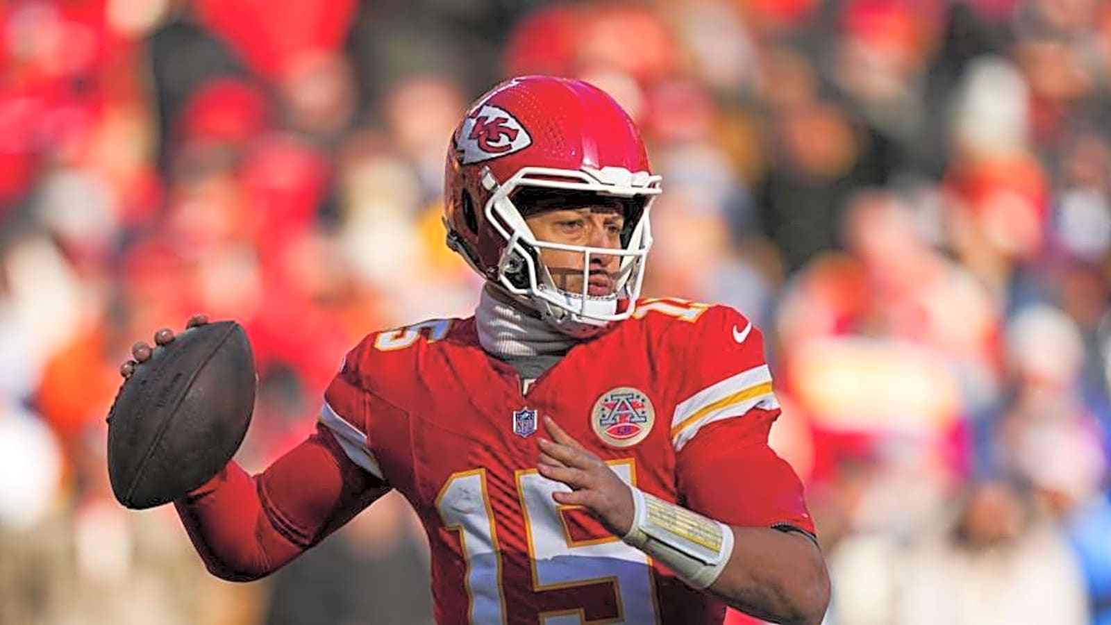 Patrick Mahomes Sends Heartfelt Message After Injury