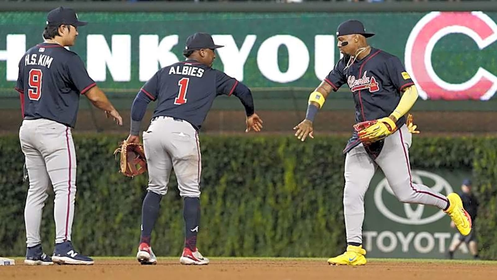 3 Perfect Braves Free-Agent Targets To Carry Atlanta Back To Playoffs In 2026
