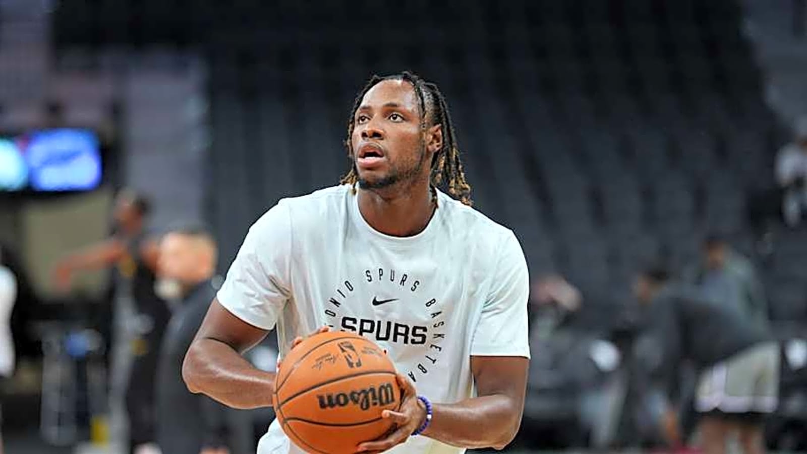 Ex-Sixers Big Man Makes Strong First Impression With Boston Celtics